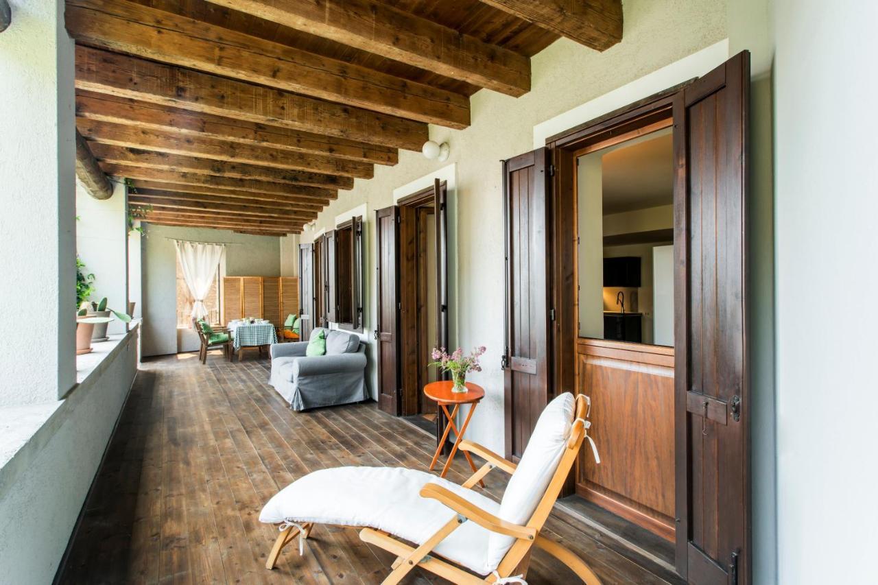 La Loggia - Vista Lago E Terrazza Gardone Riviera Dış mekan fotoğraf